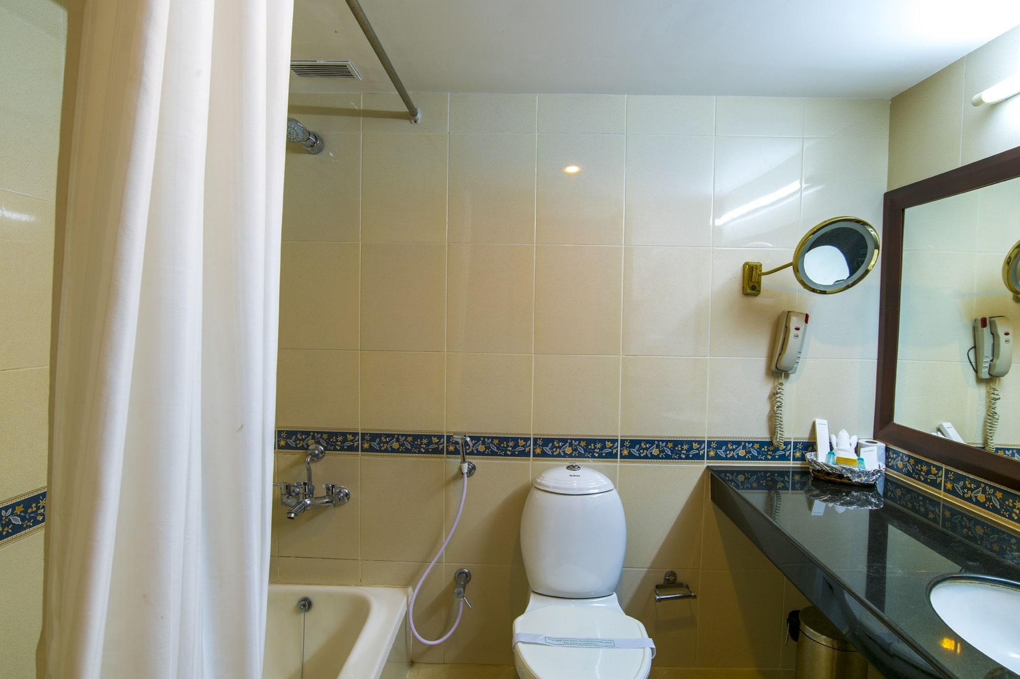 נדומבסרי Golf View Hotels & Suites מראה חיצוני תמונה
