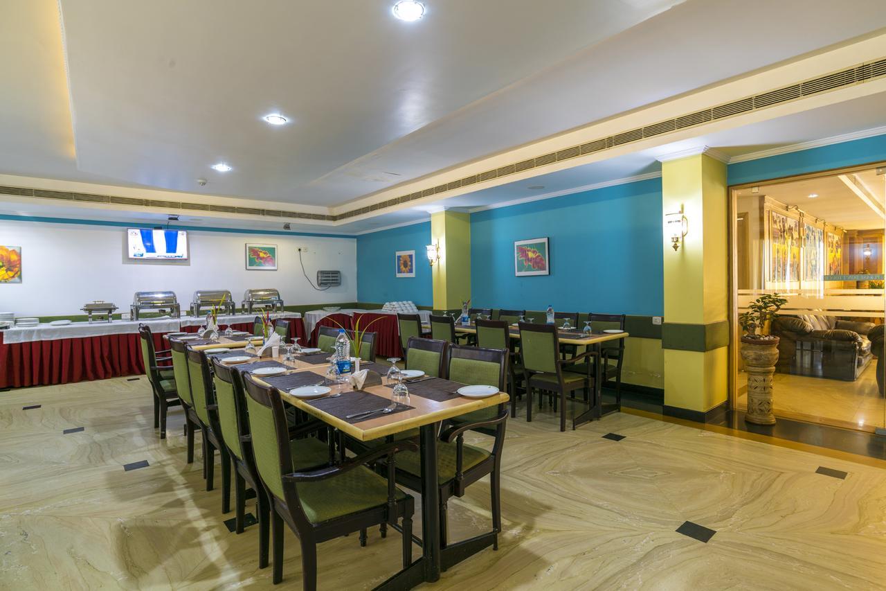 נדומבסרי Golf View Hotels & Suites מראה חיצוני תמונה